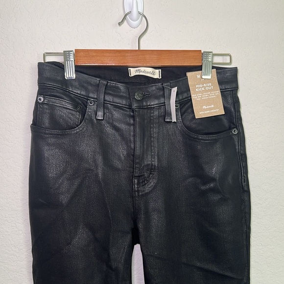 Leather coated denim kick out crop jeans - Picture 3 of 4